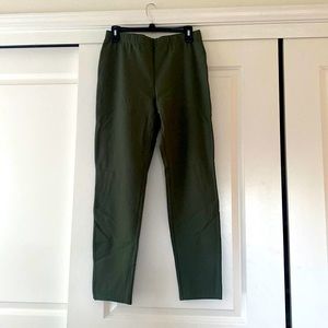 Garnett Hill Slim Stretch Ankle Pant Size Small Brand New